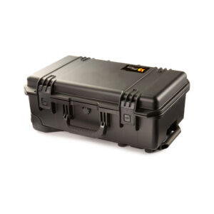 storm im2500 onboard case with wheels and telescopic handle, heavy duty and waterproof by Peli