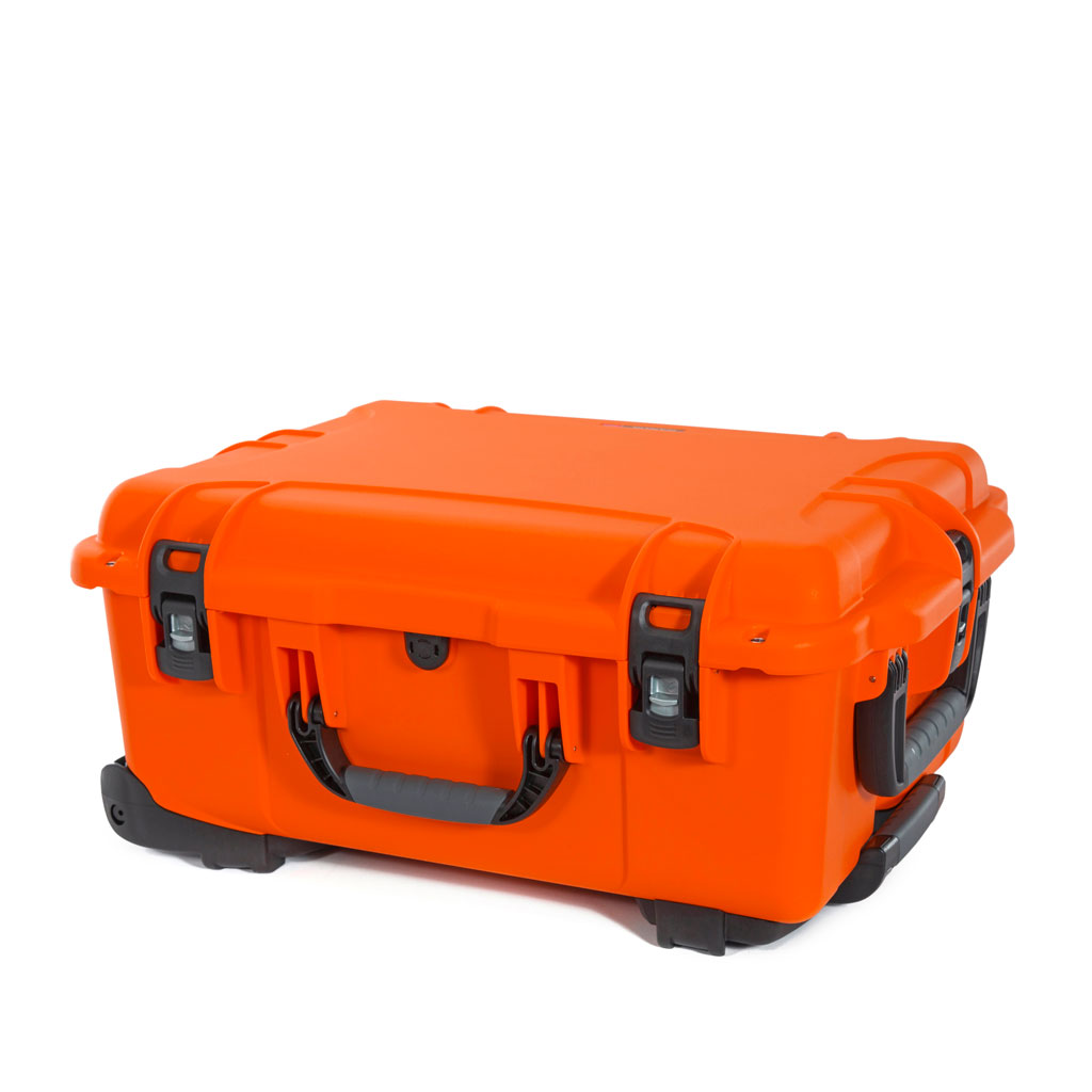 nanuk-955-Case-angle-orange